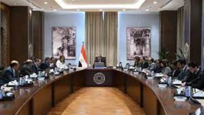 رئيس الوزراء يتابع تصورات الموازنة التقديرية للمرحلة الثانية من مبادرة حياة كريمة