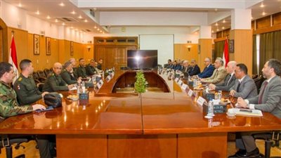 وزير الري: توقيع اتفاقية إطارية لتنفيذ أعمال تأهيل المنشآت المائية (صور)