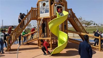 مسئولو جهاز العاصمة الإدارية يستقبلون وفدا من أعضاء المبادرة الرئاسية 