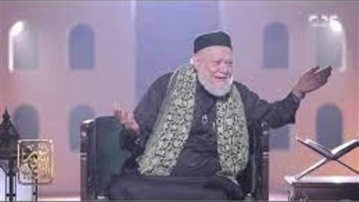 الصلع من الجمال.. علي جمعة يكشف حكم زراعة الشعر للرجال