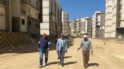 وزير الإسكان يتابع موقف مشروعات الإسكان والطرق والمرافق بعددٍ من المدن الجديدة