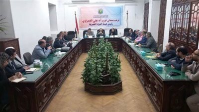 رئيس هيئة الدواء يلتقي أعضاء نقابة صيادلة مصر