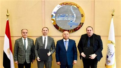 وزير النقل يشهد توقيع مذكرة تفاهم لإنشاء منطقة صناعية لوجيستية تركية في جرجوب (صور)