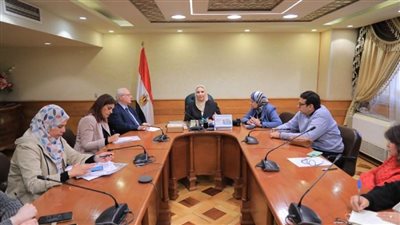 وزيرة التضامن تلتقي مدير المكتب القطري لبرنامج الأغذية العالمي بمصر (صور)