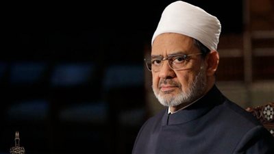 الإمام الأكبر: الله غافر غفور غفار يمتد ستره لما في داخل الإنسان وباطن قلبه