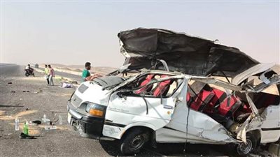 إصابة 13 شخصا في انقلاب ميكروباص أعلى الطريق الإقليمي بالصف
