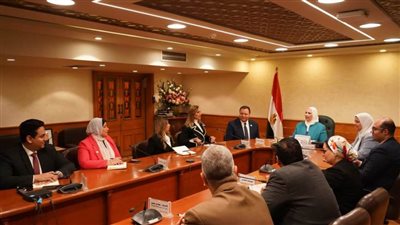 وزيرة التضامن تلتقي رئيس الهيئة العامة للاعتماد والرقابة الصحية