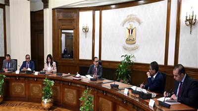 رئيس الوزراء يلتقي أعضاء اللجنة التنسيقية للحوار الوطني (صور)