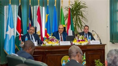 وزير الري يسلم 24 متدربا شهادات إتمام الدورة التدريبية الـ 28 بمجال هندسة هيدروليكا أحواض الأنهار (صور)