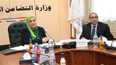 وزيرة التضامن تترأس اجتماع مجلس إدارة بنك ناصر الاجتماعي (صور)