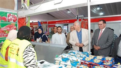 للمرة الثالثة وزير الزراعة يتفقد 