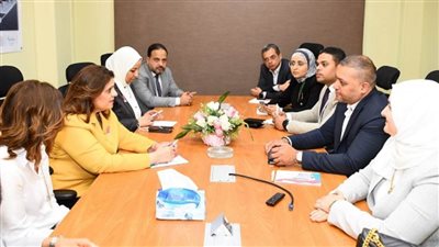 وزيرة الهجرة تتابع مستجدات مشروع مستثمر مصري بالخارج بالمنطقة الاقتصادية لقناة السويس (صور)