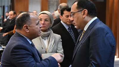 رئيس الوزراء يُهنئ الرئيس السيسي والحكومة والشعب المصري العظيم بمُناسبة حلول عيد الفطر المُبارك (صور)