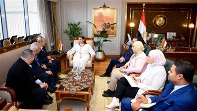 وزيرة الهجرة تستقبل عددا من أعضاء الجالية المصرية في نيويورك (صور) 