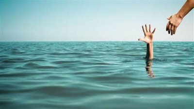 إنقاذ شاب من الغرق في حمام سباحة نادٍ شهير بأكتوبر