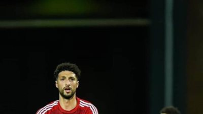 الأهلي يتخطى عقبة نادي زد بهدف وسام أبو علي