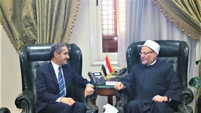 مفتي الجمهورية يعزي محافظ الغربية في وفاة والدته