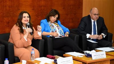 وزيرة الهجرة تشارك في ندوة نقاشية حول 