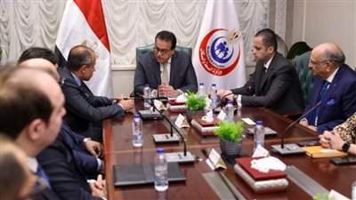 وزير الصحة يشهد توقيع اتفاقية تعاون مع جهاز التمثيل التجاري لتعزيز حركة السياحة العلاجية والترويج لها بالخارج (صور)