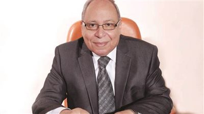 سمير رجب يكتب : الساحب والمسحوب.. كلاهما.. فى النار!!