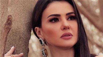 دينا فؤاد تهنئ الأقباط بعيد القيامة وشم النسيم