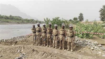 اليمن: إصابة شخصين جراء انفجار عبوة ناسفة جرفتها السيول بمديرية بيحان