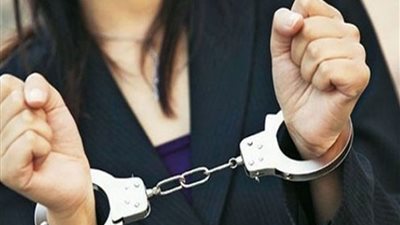 حبس سيدة بثت فيديوهات خادشة عبر فيسبوك بالإسكندرية