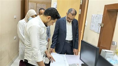 وكيل صحة سوهاج يحيل فريق مكافحة العدوى بمستشفى الصدر للتحقيق