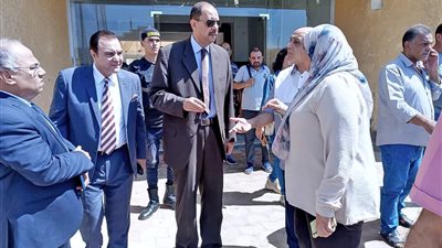 محافظ سوهاج يتفقد مؤسسة البنين لرعاية الأيتام بحي الكوثر