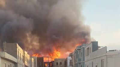 الحماية المدنية تواصل السيطرة على حريق بـ 