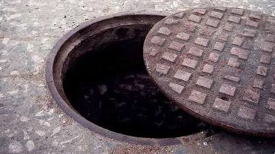 السجن 7 سنوات لسارق أغطية الصرف الصحي فى الإسكندرية