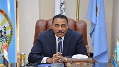 محافظ مطروح: خفض سن القبول للصف الأول الابتدائي في 56 مدرسة 