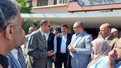 محافظ سوهاج يحيل المتغيبين بمديرية التربية والتعليم للتحقيق