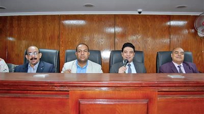 نائب محافظ سوهاج يشهد فعاليات البرنامج التدريبي 