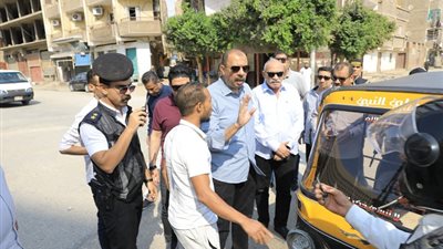 محافظ سوهاج: لا مساس بسعر رغيف الخبز المدعم وثبات تعريفة ركوب العبارات النيلية