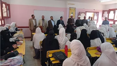 انطلاق القوافل التعليمية لطلاب المرحلة الثانوية الأزهرية بسوهاج