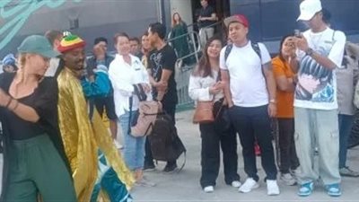 ميناء الإسكندرية تستقبل سفينة سياحية على متنها 2800 سائح