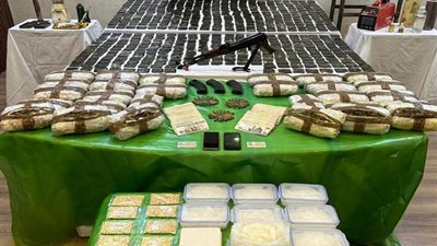 سقوط عنصرين شديدي الخطورة في يد الأمن العام لتصنيع المواد المخدرة وترويجها بالإسماعيلية