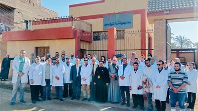 أهالي طهطا يستقبلون وفد مديرية الطب البيطري بالطبل البلدي والمزمار 