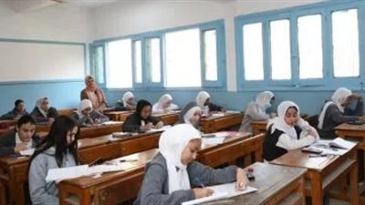 جروبات الغش تنشر أسئلة امتحان العربى للشهادة الإعدادية بالإسكندرية