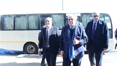 وزير التعليم العالي يصل جامعة سوهاج لترأس اجتماع المجلس الأعلى للجامعات