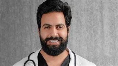 بروفسير الأورام الدكتور احمد كامل رجب  يكشف تطورات جديدة في علاج لقاحات السرطان المخصصة