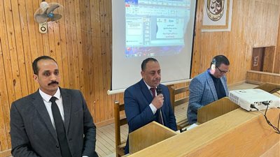 كلية الحقوق بقنا تنظم برنامج “مودة” لتأهيل الشباب للحياة الزوجية والحد من الطلاق