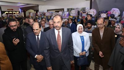 محافظ سوهاج يسلم 40 جهاز عروس للفتيات المقبلات على الزواج من الفئات الأولى بالرعاية