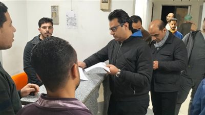 إحالة 3 أطباء و3 فنيين ومعاون مستشفى سوهاج العام للتحقيق