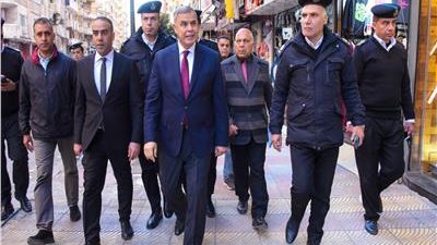 جولة مفاجئة لمحافظ الإسكندرية بشارع خالد بن الوليد ويوجه بإزالة الإشغالات 