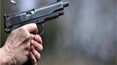 إصابة شخصين بطلق ناري على يد نجل عمهما في البلينا بسوهاج