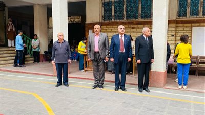 لمتابعة الانضباط، مدير تعليم القليوبية يتفقد مدارس إدارة بنها التعليمية