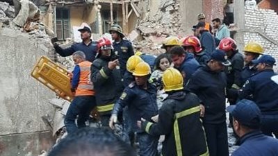 التصريح بدفن جثة الضحية.. تحقيقات موسعة في واقعة انهيار عقار اللبان بالإسكندرية