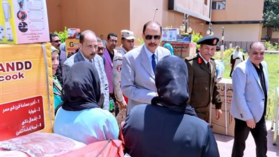 محافظ سوهاج يختتم فعاليات توزيع 100 جهاز عروس على الفتيات الأولى بالرعاية